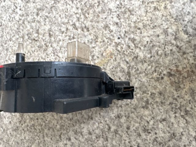 bontott VW PASSAT B6 Légzsák Átvezető Szalagkábel