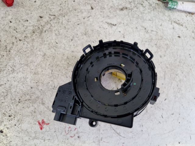 bontott VW PASSAT B6 Légzsák Átvezető Szalagkábel