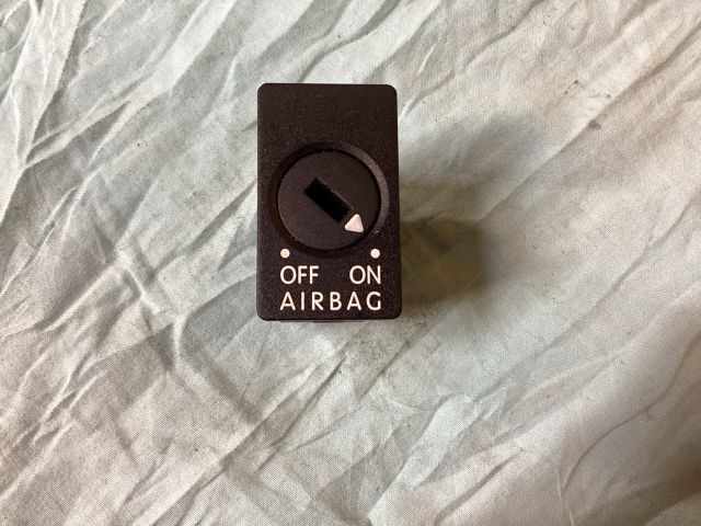 bontott VW PASSAT B6 Légzsák Kapcsoló