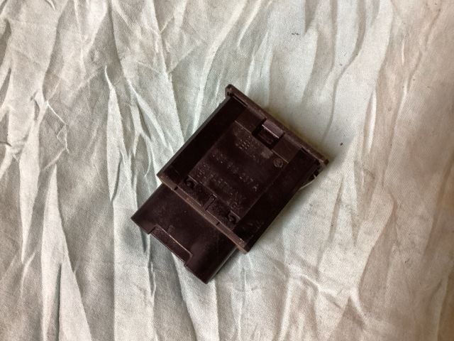 bontott VW PASSAT B6 Légzsák Kapcsoló