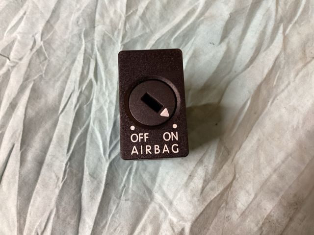 bontott VW PASSAT B6 Légzsák Kapcsoló