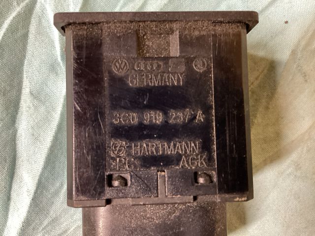 bontott VW PASSAT B6 Légzsák Kapcsoló