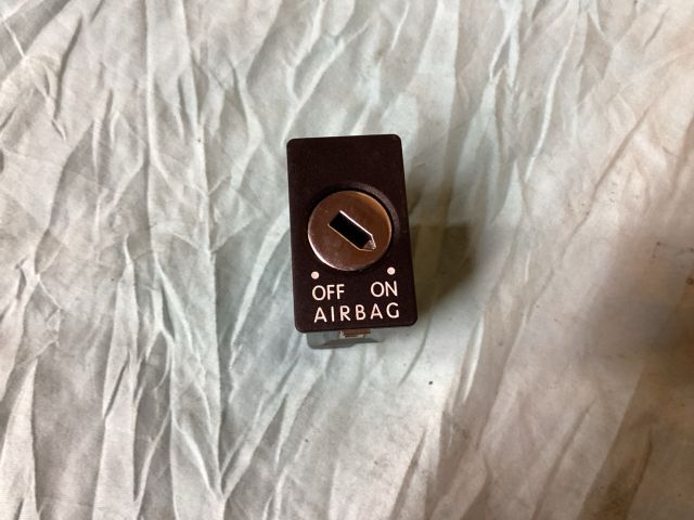 bontott VW PASSAT B6 Légzsák Kapcsoló