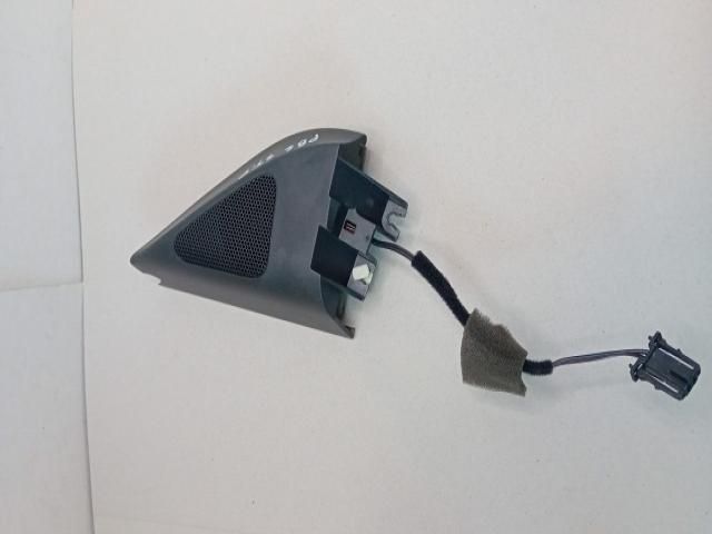 bontott VW PASSAT B6 Magassugárzó Hangszóró