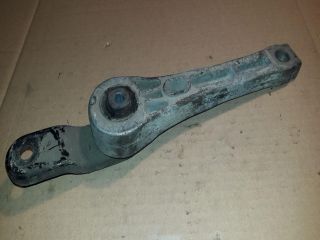 bontott VW PASSAT B6 Motor Tartó Bak (Pozíciófüggetlen)