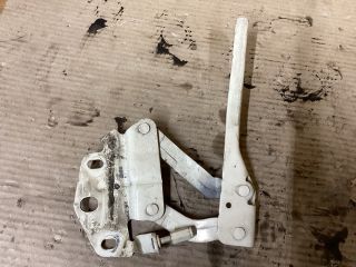 bontott VW PASSAT B6 Motorháztető Bal Zsanér