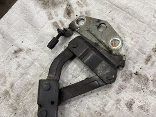 bontott VW PASSAT B6 Motorháztető Bal Zsanér