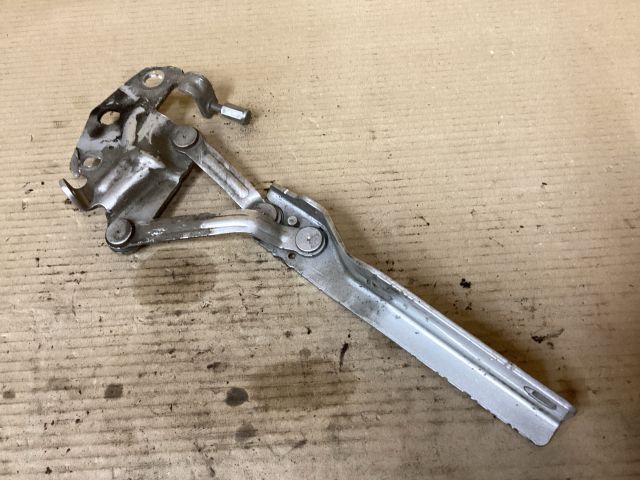 bontott VW PASSAT B6 Motorháztető Bal Zsanér