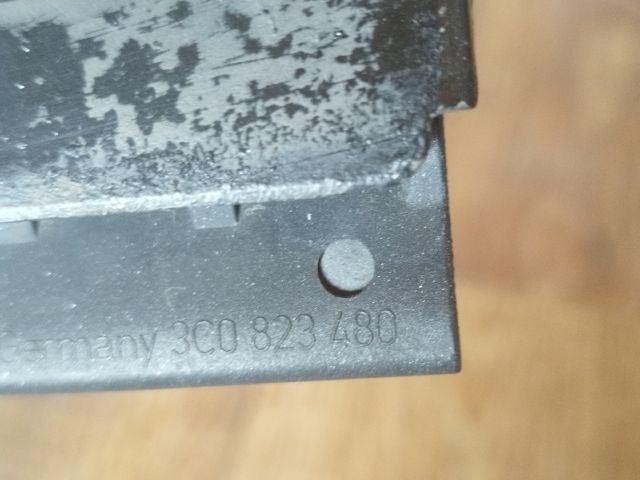 bontott VW PASSAT B6 Motorháztető Biztonsági Kampó