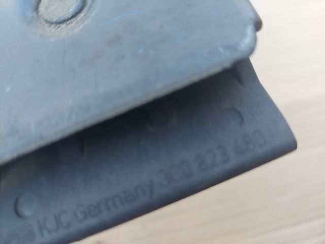 bontott VW PASSAT B6 Motorháztető Biztonsági Kampó