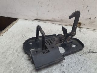 bontott VW PASSAT B6 Motorháztető Biztonsági Kampó