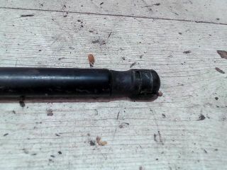 bontott VW PASSAT B6 Motorháztető Kitámasztó Rúd