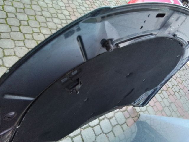 bontott VW PASSAT B6 Motorháztető Szigetelés