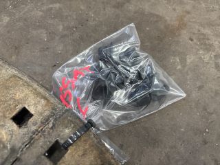 bontott VW PASSAT B6 Motorháztető Szigetelés