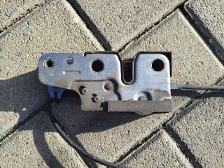 bontott VW PASSAT B6 Motorháztető Zárszerkezet