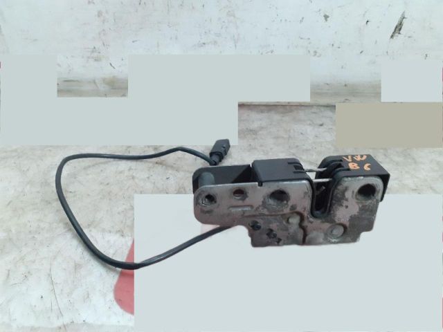 bontott VW PASSAT B6 Motorháztető Zárszerkezet