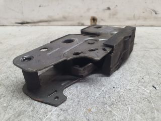 bontott VW PASSAT B6 Motorháztető Zárszerkezet