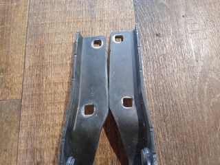 bontott VW PASSAT B6 Motorháztető Zsanér Pár