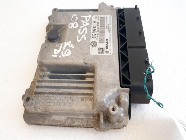 bontott VW PASSAT B6 Motorvezérlő