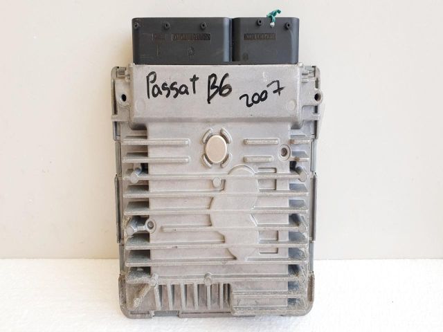 bontott VW PASSAT B6 Motorvezérlő
