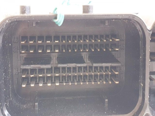 bontott VW PASSAT B6 Motorvezérlő