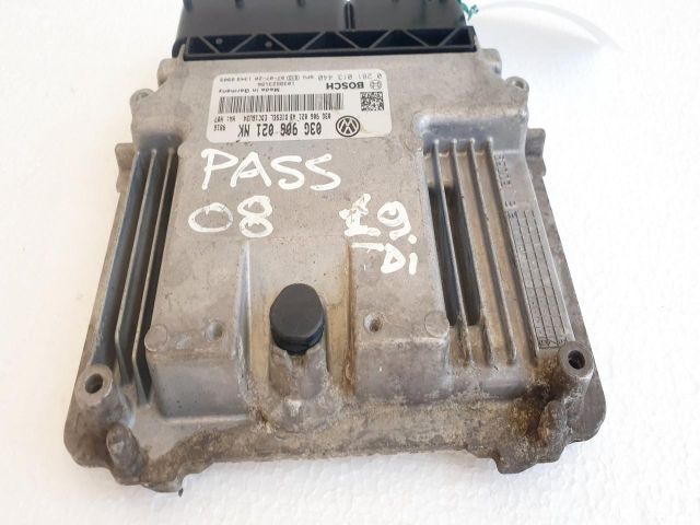 bontott VW PASSAT B6 Motorvezérlő