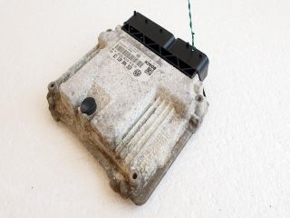 bontott VW PASSAT B6 Motorvezérlő