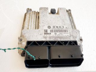 bontott VW PASSAT B6 Motorvezérlő