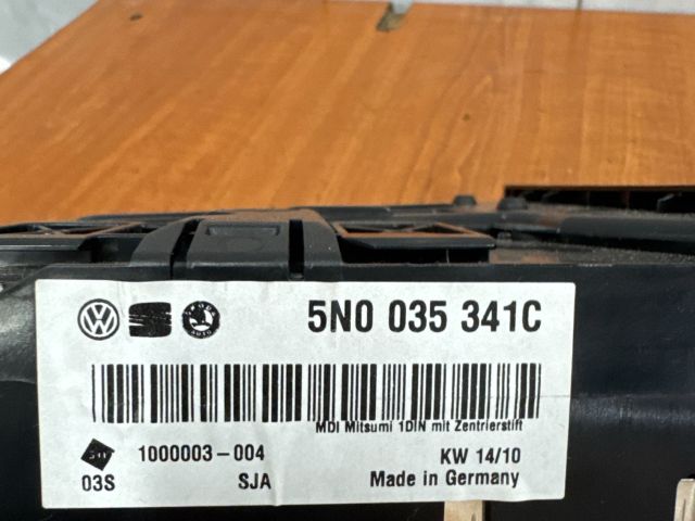 bontott VW PASSAT B6 Multimédia Vezérlő