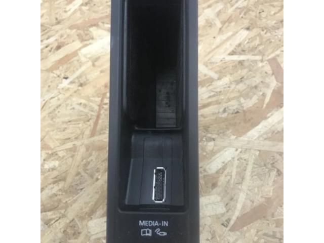 bontott VW PASSAT B6 Multimédia Vezérlő