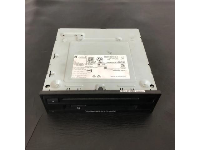 bontott VW PASSAT B6 Multimédia Vezérlő