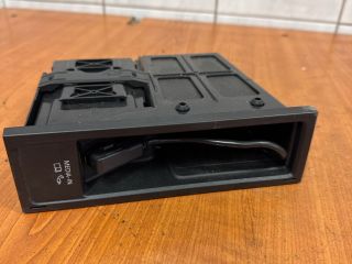 bontott VW PASSAT B6 Multimédia Vezérlő