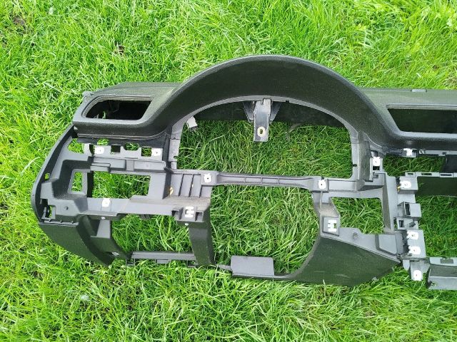 bontott VW PASSAT B6 Műszerfal Héj