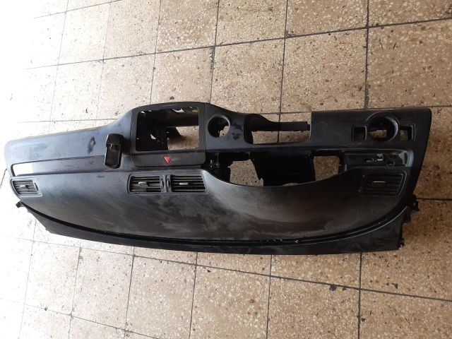 bontott VW PASSAT B6 Műszerfal Héj