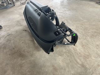 bontott VW PASSAT B6 Műszerfal Héj