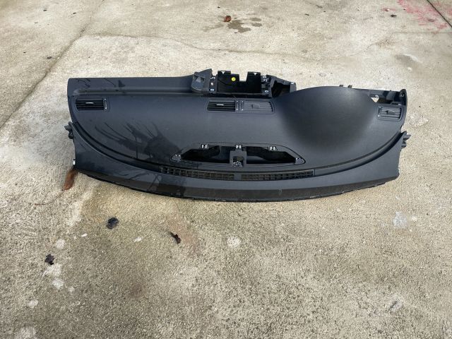 bontott VW PASSAT B6 Műszerfal Héj