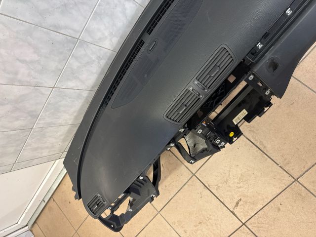 bontott VW PASSAT B6 Műszerfal Héj