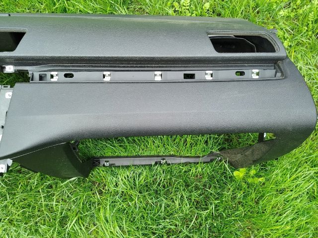 bontott VW PASSAT B6 Műszerfal Héj