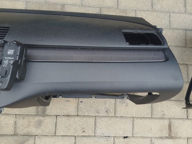 bontott VW PASSAT B6 Műszerfal Héj