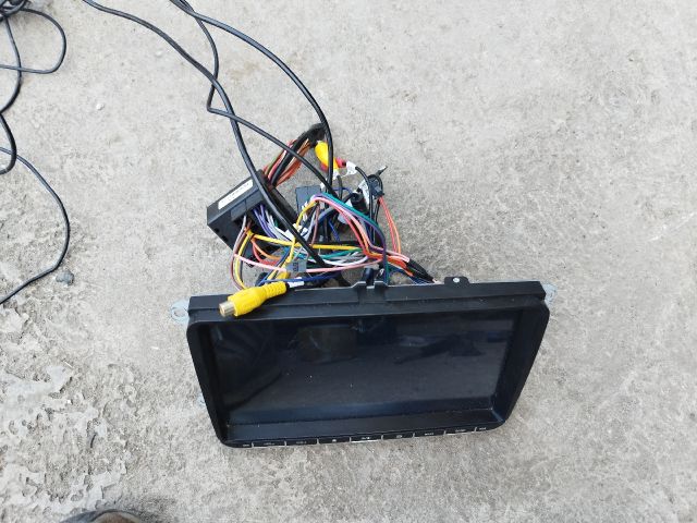 bontott VW PASSAT B6 Navigációs Fejegység