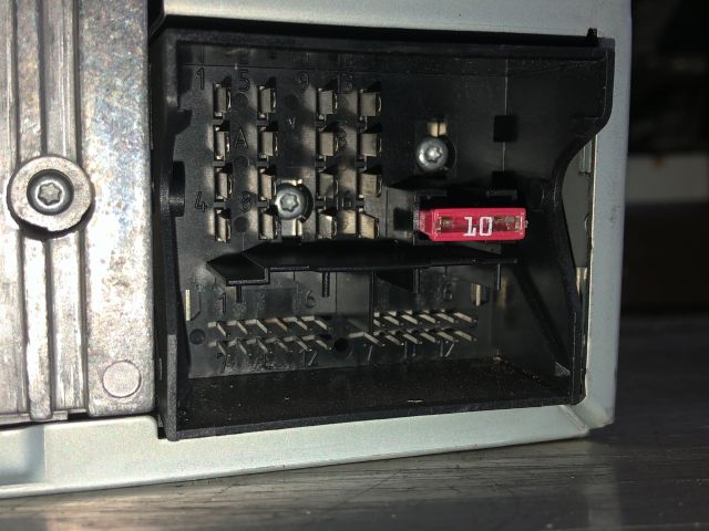 bontott VW PASSAT B6 Navigációs Fejegység