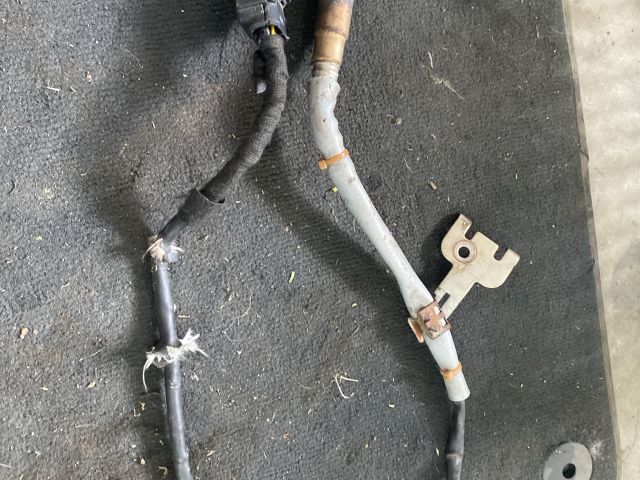 bontott VW PASSAT B6 Negatív Kábel