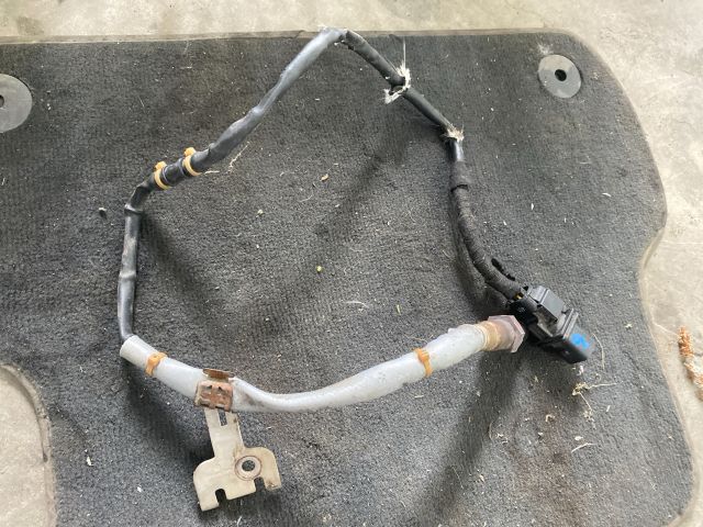 bontott VW PASSAT B6 Negatív Kábel