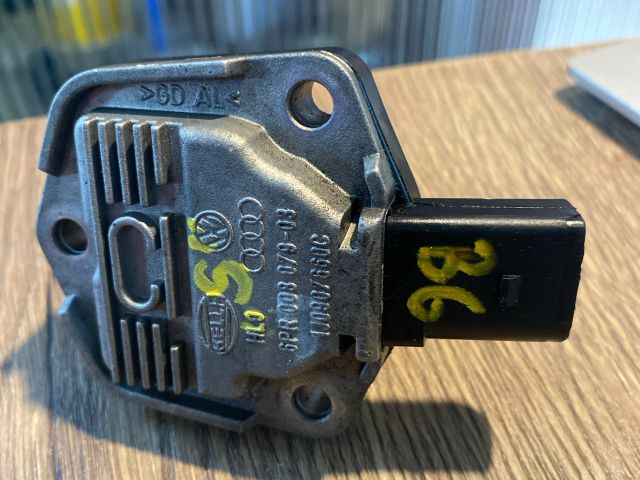 bontott VW PASSAT B6 Olajszint Jeladó