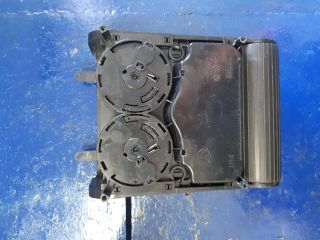 bontott VW PASSAT B6 Pohártartó