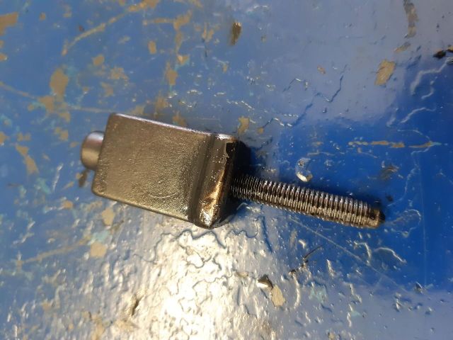 bontott VW PASSAT B6 Porlasztó Lefogató