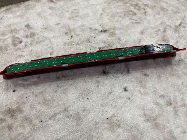 bontott VW PASSAT B6 Pótféklámpa