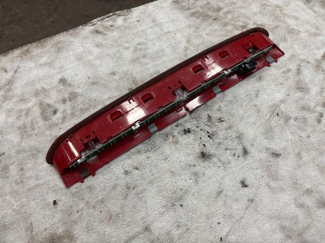 bontott VW PASSAT B6 Pótféklámpa