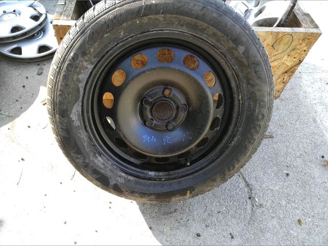 bontott VW PASSAT B6 Pótkerék