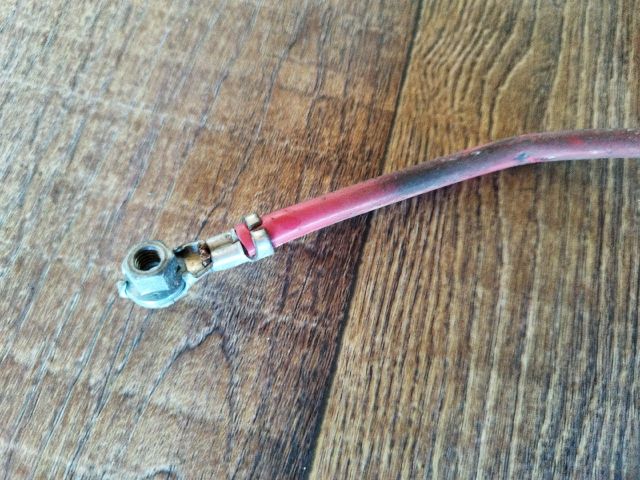 bontott VW PASSAT B6 Pozitív Kábel